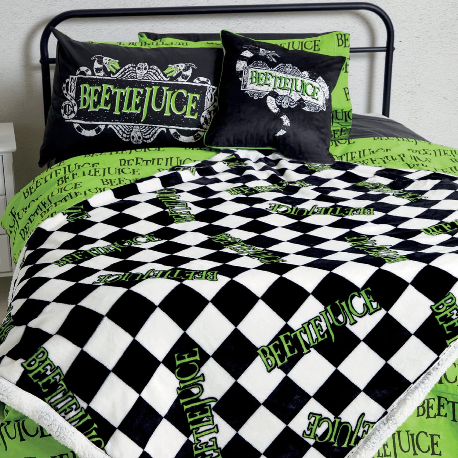 Beetlejuice Fleece Throw, product image 2